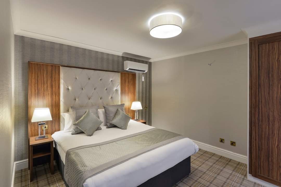 mercure hotel - bedroom